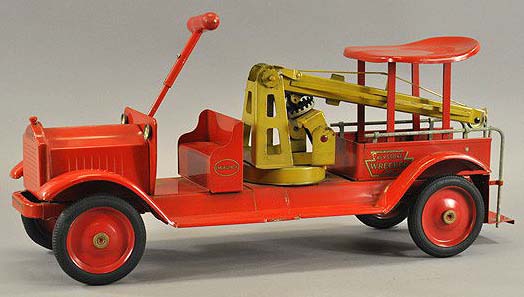 Keystone wrecker wanted for immediate purchase, keystone toy museum, keystone circus truck for saleantique keystone toy truck Buying keystone trucks any conditon, dugan brothers bakery truck, dugan brothers trucks,  large buddy l trucks space toys tin toys free toy appraisals, buddy, keystone fire truck for sale,  keystone truck wanted